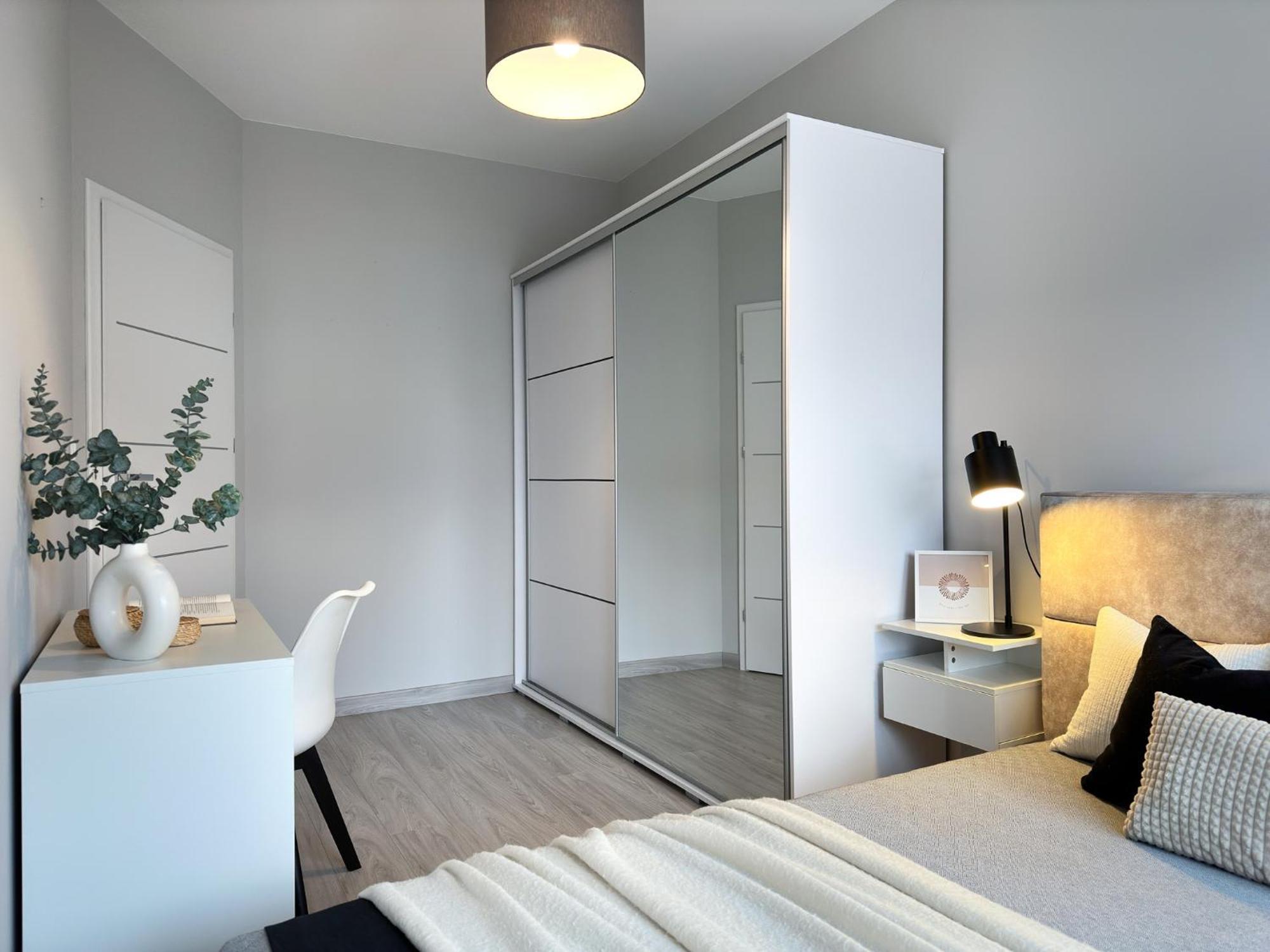 Krakowski Zakatek- Apartament Premium Z Garazem Exterior foto
